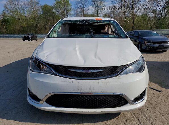 2C4RC1FG4LR158991 2020 CHRYSLER PACIFICA Белый Вид спереди