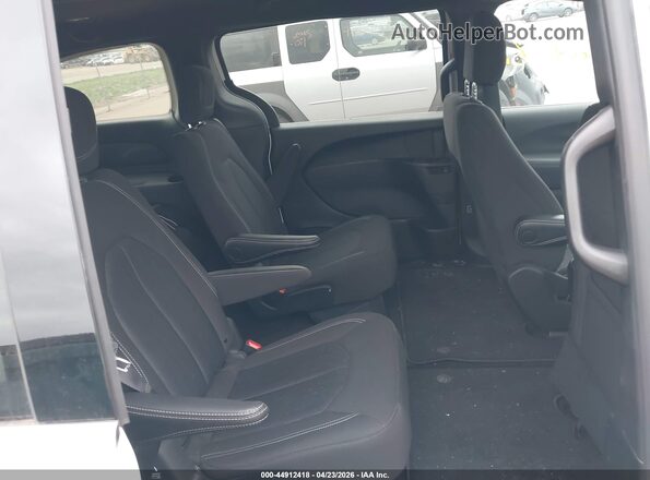 2C4RC1FG6RR198207 2024 CHRYSLER PACIFICA Белый Вид наклейки с VIN-кодом
