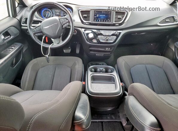2C4RC1FG9LR204038 2020 CHRYSLER PACIFICA Белый Вид панели приборов