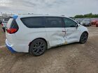 2020 Chrysler Pacifica Touring Белый vin: 2C4RC1FG9LR204038