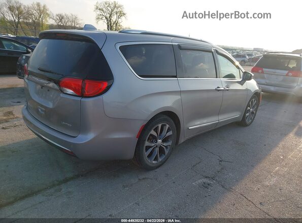 2C4RC1GG3HR751652 2017 CHRYSLER PACIFICA Серебряный Задняя правая четверть