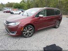 2018 Chrysler Pacifica Limited Red vin: 2C4RC1GG3JR100155