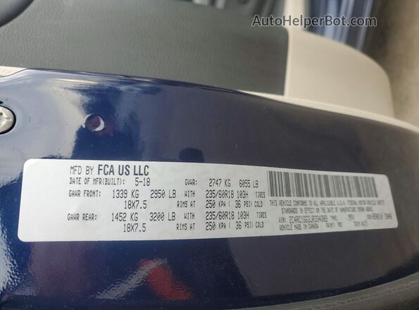 2C4RC1GG3JR334389 2018 CHRYSLER PACIFICA Blue Панорамний вид салону 360°