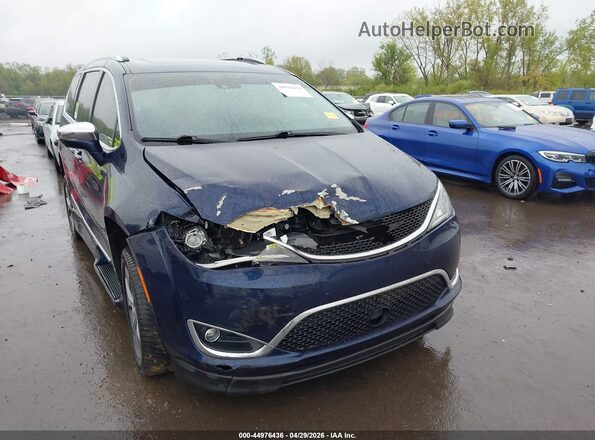 2C4RC1GG5JR365465 2018 CHRYSLER PACIFICA Blue Вид спереду