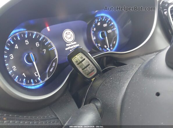 2C4RC1GG5JR365465 2018 CHRYSLER PACIFICA Blue Вид панелі приладів