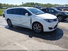 2018 Chrysler Pacifica Limited White vin: 2C4RC1GG7JR131568