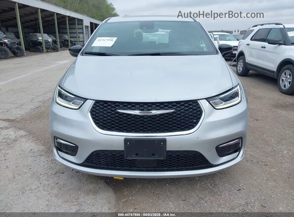 2C4RC1GG8TR239491 2026 CHRYSLER PACIFICA Серебряный Вид задней части салона