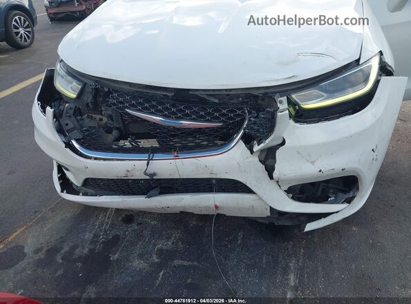 2C4RC1L77MR577021 2021 CHRYSLER PACIFICA Белый Вид спереди