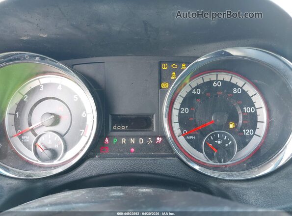 2C4RDGCG4HR600020 2017 DODGE GRAND CARAVAN Серебряный Вид задних сидений