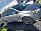 2017 Dodge Grand Caravan Sxt Серебряный vin: 2C4RDGCG4HR600020