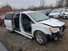 2017 Dodge Grand Caravan Crew Белый vin: 2C4RDGDG2HR802921