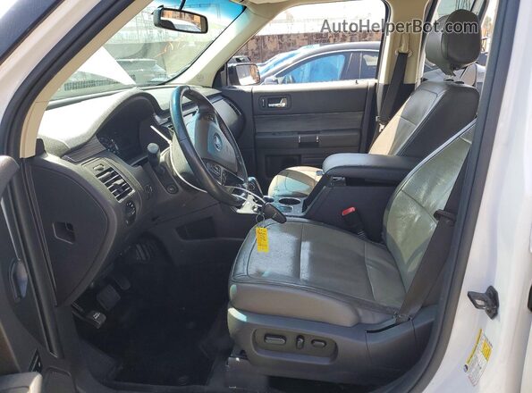 2FMGK5C87GBA20113 2016 FORD FLEX Белый Вид салона спереди