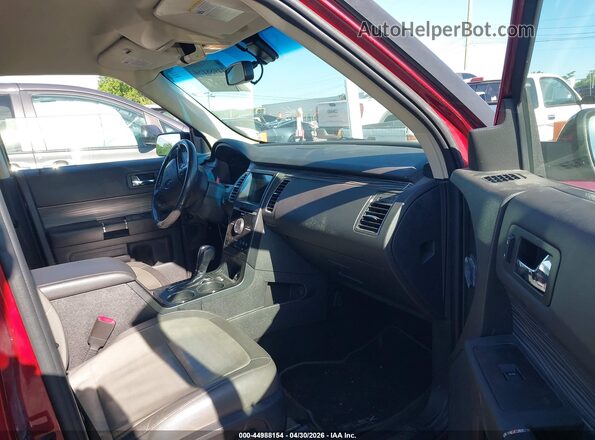 2FMGK5D83GBA15974 2016 FORD FLEX Красный Вид салона спереди