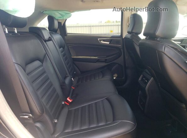 2FMPK3J90MBA21888 2021 FORD EDGE Black Widok wnętrza z tyłu