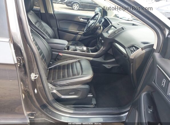 2FMPK3J91LBA45163 2020 FORD EDGE Gray Widok wnętrza z przodu