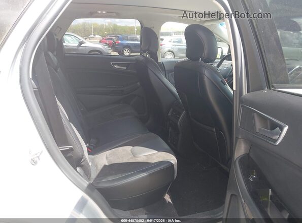 2FMPK4AP5HBC57270 2017 FORD EDGE Silver Widok naklejki z numerem VIN