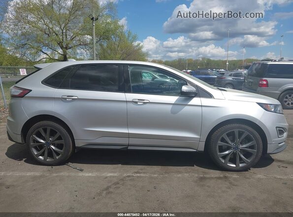 2FMPK4AP5HBC57270 2017 FORD EDGE Silver Widok wnętrza z tyłu