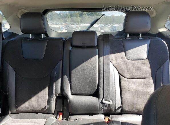 2FMPK4AP6GBC56742 2016 FORD EDGE White Widok tylnych siedzeń