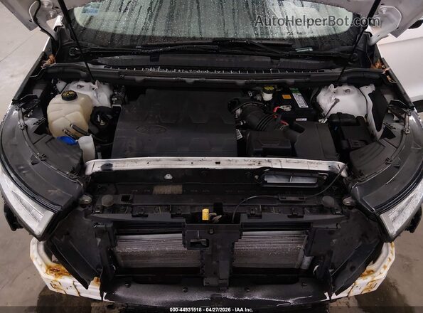 2FMPK4J88HBC57479 2017 FORD EDGE White Widok z tyłu