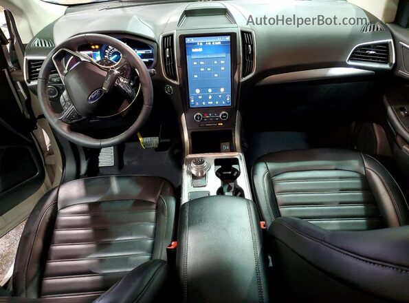 2FMPK4J90RBA10726 2024 FORD EDGE Белый Вид панели приборов