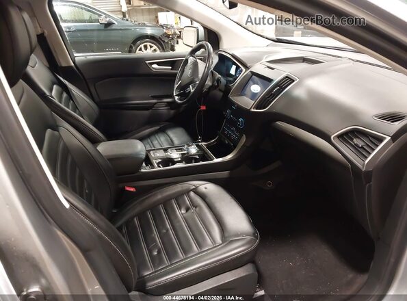 2FMPK4J93LBA77733 2020 FORD EDGE Silver Widok wnętrza z przodu
