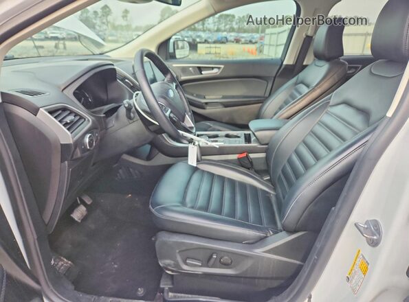 2FMPK4J93RBA70760 2024 FORD EDGE White Widok wnętrza z przodu
