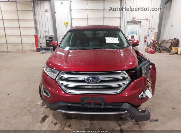 2FMPK4J95JBC06925 2018 FORD EDGE Red Widok wnętrza z tyłu
