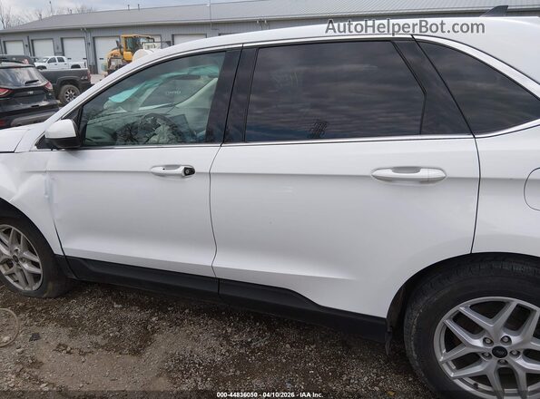 2FMPK4J95PBA21007 2023 FORD EDGE White Widok wnętrza 360 stopni
