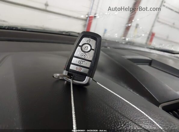 2FMPK4J97NBA01550 2022 FORD EDGE Black Vista del salpicadero