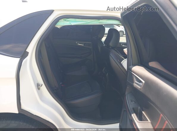 2FMPK4J97NBA19613 2022 FORD EDGE White Vista de la etiqueta del VIN