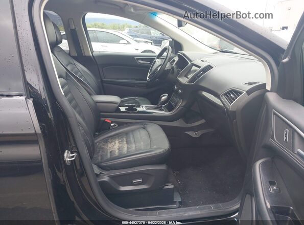 2FMPK4J9XHBB27423 2017 FORD EDGE Черный Вид салона спереди