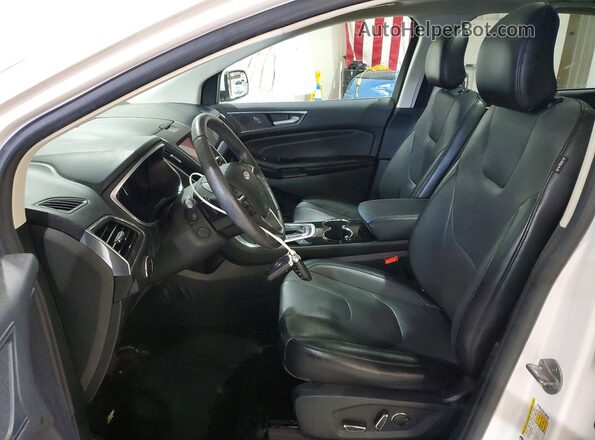 2FMPK4K83JBC57183 2018 FORD EDGE Белый Вид салона спереди