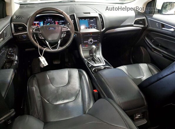 2FMPK4K83JBC57183 2018 FORD EDGE Белый Вид панели приборов