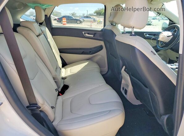 2FMPK4K95NBA13601 2022 FORD EDGE White Rear interior view