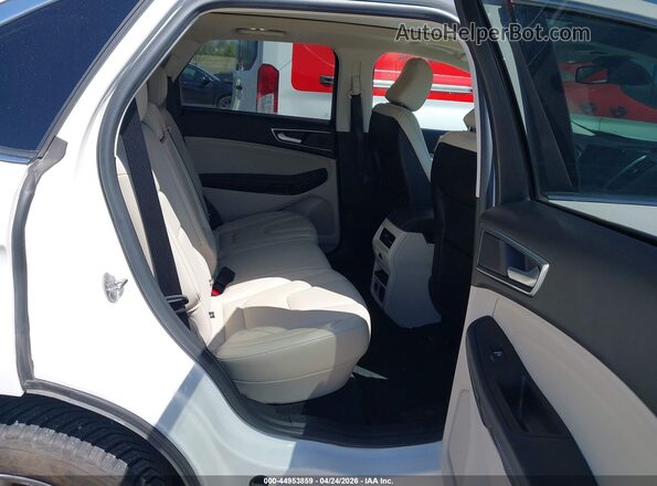 2FMPK4K97MBA19107 2021 FORD EDGE White Vista de la etiqueta del VIN