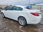 2016 Buick Regal Premium White vin: 2G4GP5EXXG9150898