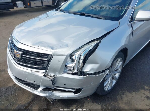 2G61M5S35H9200230 2017 CADILLAC XTS Серебряный Вид спереди