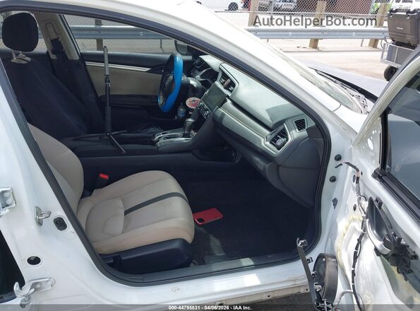 2HGFC2F74HH519563 2017 HONDA CIVIC Белый Вид салона спереди