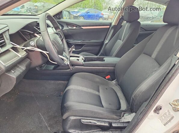 2HGFC2F79JH542035 2018 HONDA CIVIC Белый Вид салона спереди