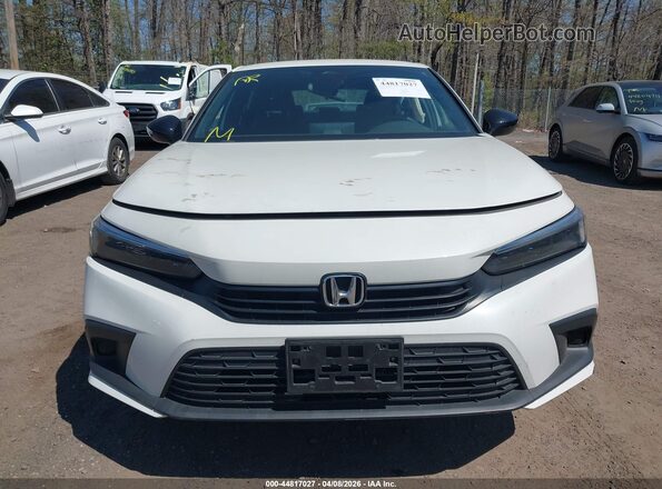 2HGFE2F50RH532708 2024 HONDA CIVIC White Widok wnętrza z tyłu