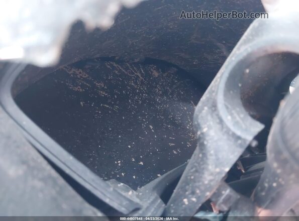 2HGFE4F8XTH307077 2026 HONDA CIVIC HYBRID Белый Вид задних сидений