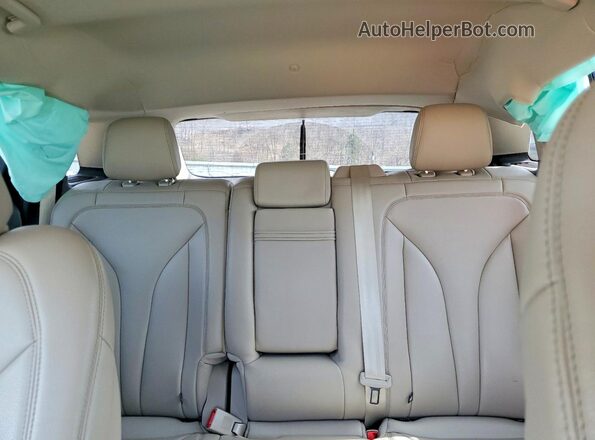2LMPJ8J93MBL00126 2021 LINCOLN NAUTILUS Gray Widok tylnych siedzeń