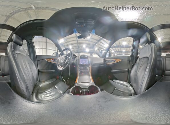 2LMPJ8K91LBL06469 2020 LINCOLN NAUTILUS Black Widok wnętrza 360 stopni