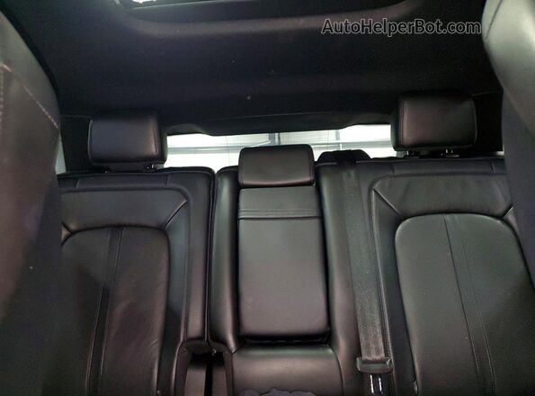 2LMPJ8K91LBL06469 2020 LINCOLN NAUTILUS Black Widok tylnych siedzeń