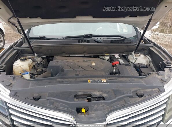 2LMPJ8LP5HBL38099 2017 LINCOLN MKX White Widok z tyłu