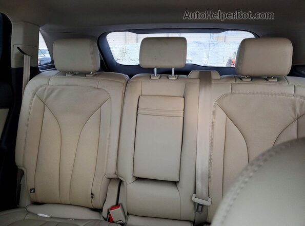 2LMPJ8LR7JBL13826 2018 LINCOLN MKX Кремовый Вид задних сидений