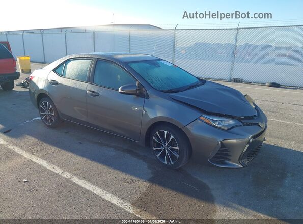 2T1BURHE4JC071811 2018 TOYOTA LL Gray Front right