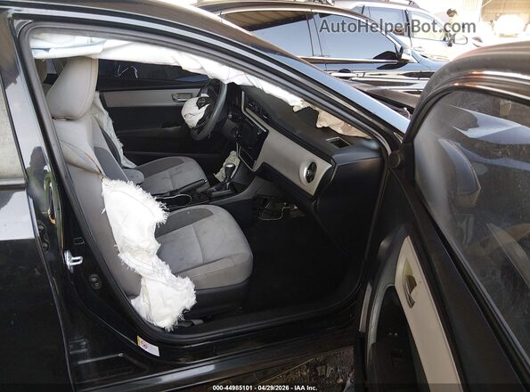 2T1BURHE8HC844161 2017 TOYOTA LL Черный Вид салона спереди