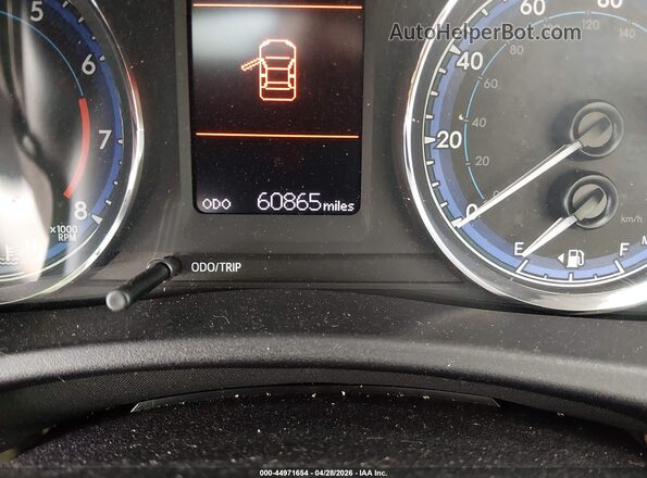 2T1BURHE8HC950285 2017 TOYOTA LL Red 