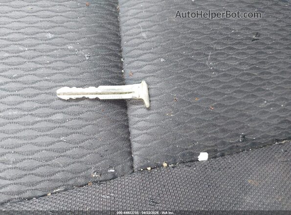 2T1BURHEXJC062885 2018 TOYOTA LL Серебряный Вид панели приборов